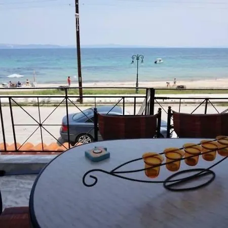 Amazing House ,100sqm, In Front Of The Sea! * Nea Poteidaia