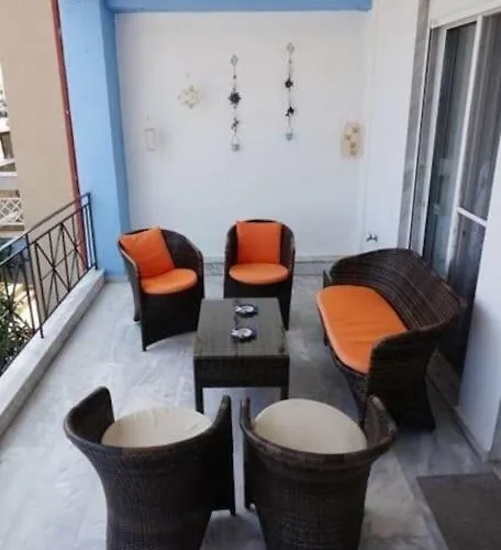 Hébergement de vacances Amazing House ,100sqm, In Front Of The Sea!